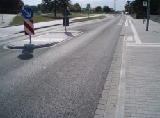 Bushaltestellen Hallenbad behindertengerecht mit Querungshilfe, Stadt Gernsheim 2008