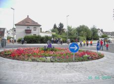 Kreisverkehrsplatz Riedstraße, Stadt Gernsheim, unmittelbar vor der Freigabe für den Verkehr